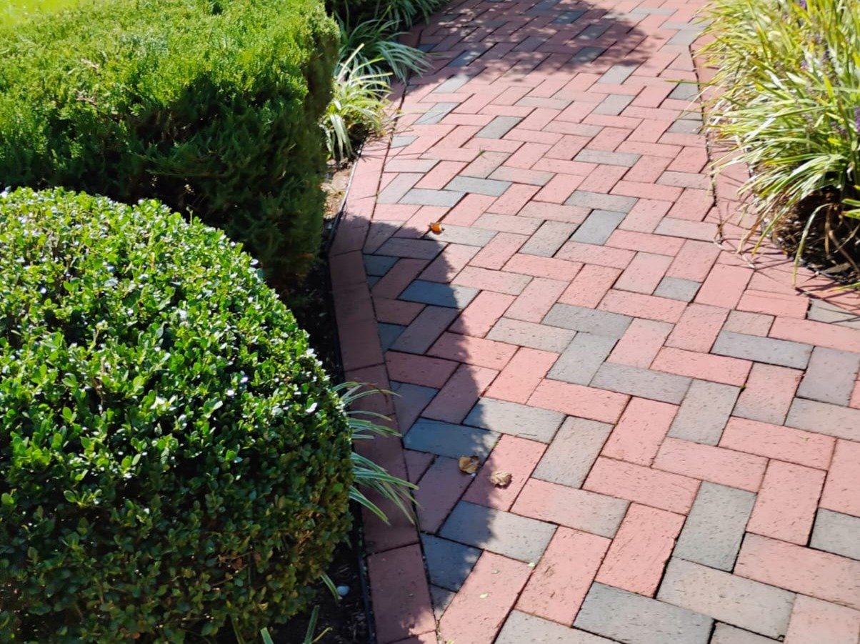 Primos landscapíng & Lawn Care Service LLC